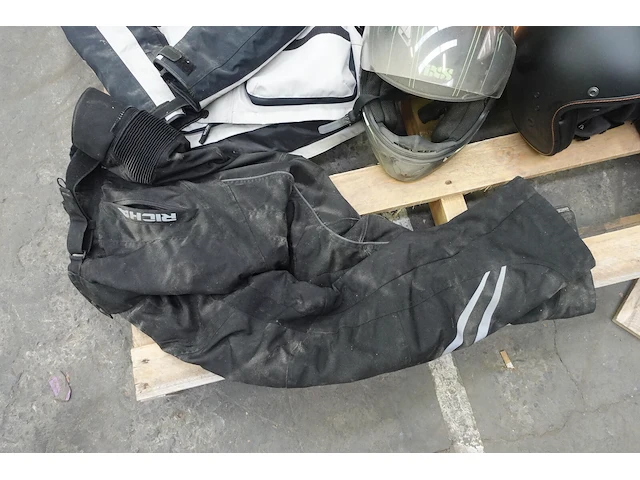 Partij diverse motor kleding - afbeelding 4 van  11