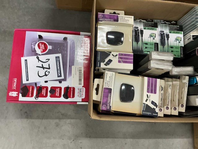 Partij diverse multimedia-accessoires - afbeelding 4 van  4