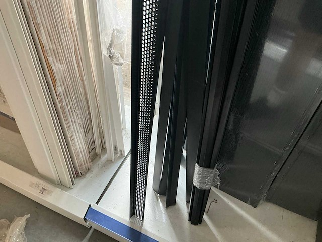 Partij diverse muur en plafonbekleding - afbeelding 6 van  18