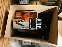 Partij diverse nietmachines