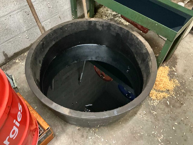 Partij diverse oliën en smeermiddelen - afbeelding 5 van  6