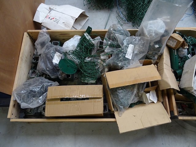 Partij diverse omheiningen - afbeelding 8 van  16