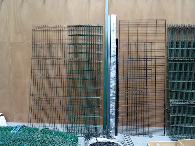 Partij diverse omheiningen - afbeelding 13 van  16