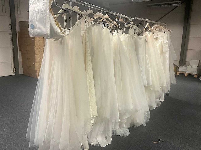 Partij diverse onder- en overrokken (26x) - afbeelding 1 van  8