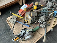 Partij diverse onderdelen en gereedschappen - afbeelding 4 van  20