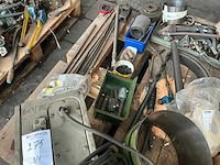 Partij diverse onderdelen en gereedschappen - afbeelding 20 van  20