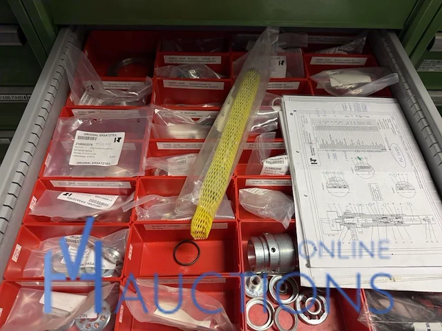 Partij diverse onderdelen engel - afbeelding 2 van  101