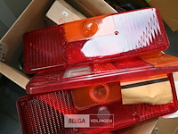 Partij diverse onderdelen voor voertuigen - afbeelding 2 van  13