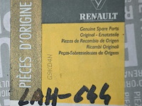 Partij diverse onderdelen voor voertuigen - afbeelding 9 van  13