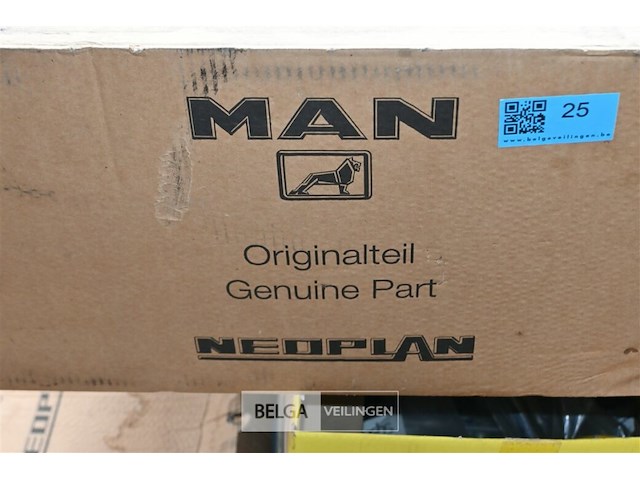 Partij diverse onderdelen voor voertuigen - afbeelding 10 van  13