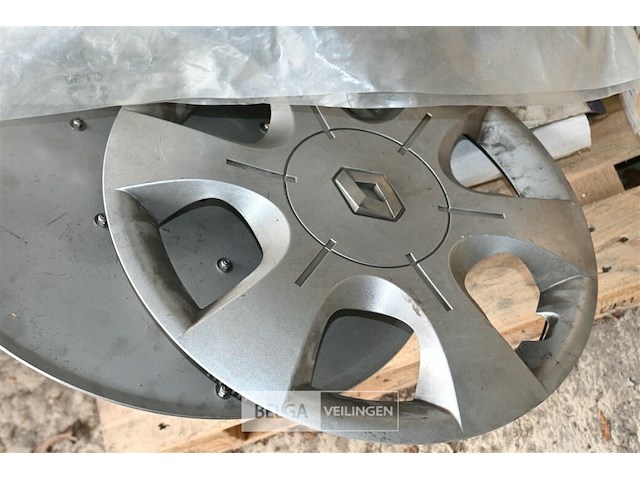 Partij diverse onderdelen voor voertuigen - afbeelding 2 van  10