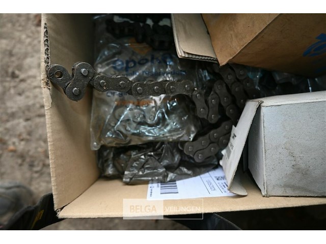 Partij diverse onderdelen voor voertuigen - afbeelding 4 van  10