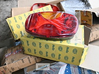 Partij diverse onderdelen voor voertuigen - afbeelding 6 van  10