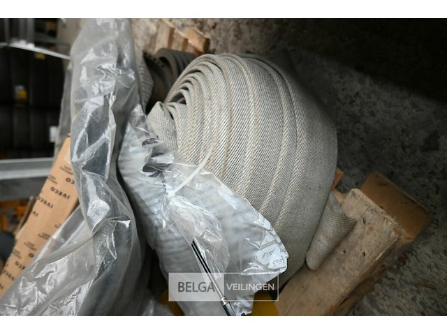 Partij diverse onderdelen voor voertuigen - afbeelding 7 van  10