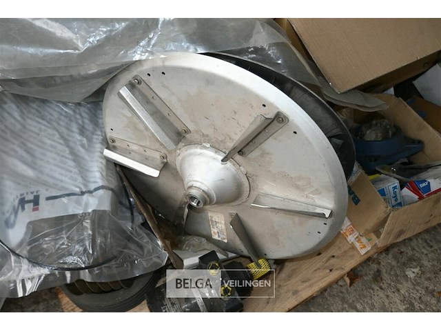 Partij diverse onderdelen voor voertuigen - afbeelding 10 van  10