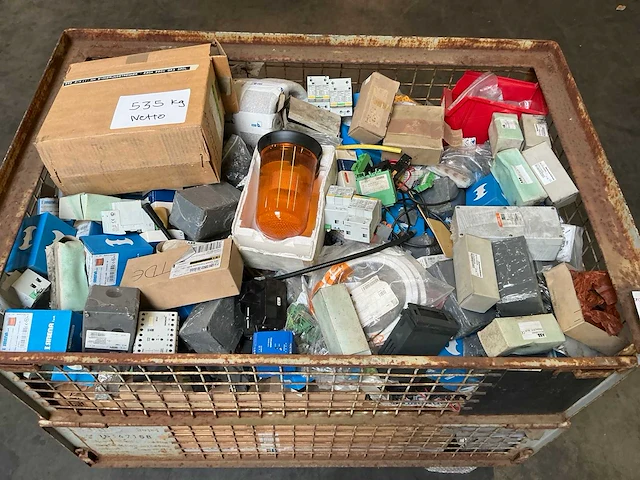 Partij diverse onderdelen - afbeelding 2 van  8