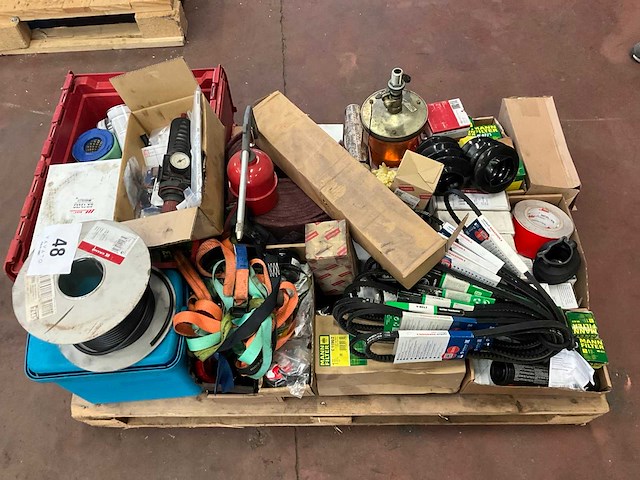 Partij diverse onderdelen - afbeelding 1 van  11