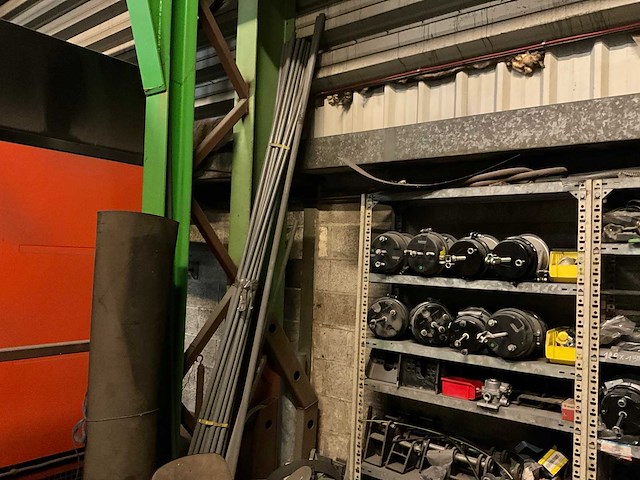 Partij diverse onderdelen - afbeelding 13 van  20