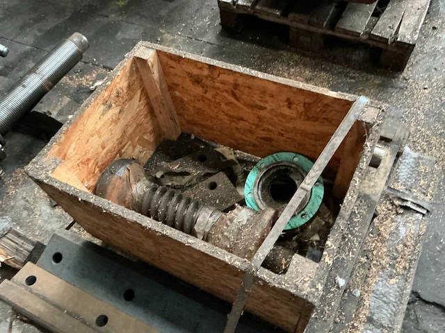 Partij diverse onderdelen - afbeelding 4 van  9