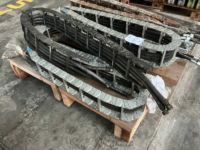 Partij diverse onderdelen - afbeelding 1 van  19