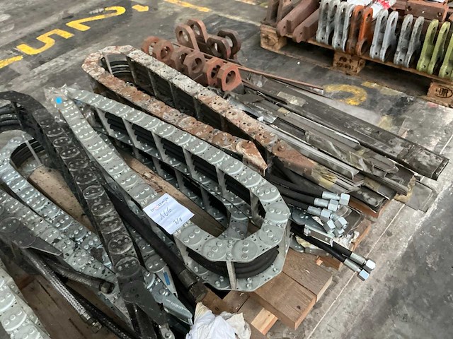 Partij diverse onderdelen - afbeelding 2 van  19