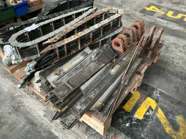 Partij diverse onderdelen - afbeelding 3 van  19