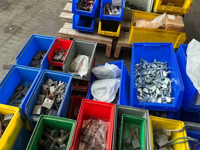 Partij diverse onderdelen - afbeelding 2 van  18