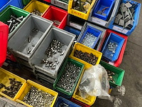 Partij diverse onderdelen - afbeelding 17 van  18