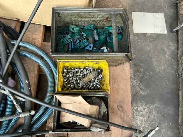 Partij diverse onderdelen - afbeelding 8 van  12