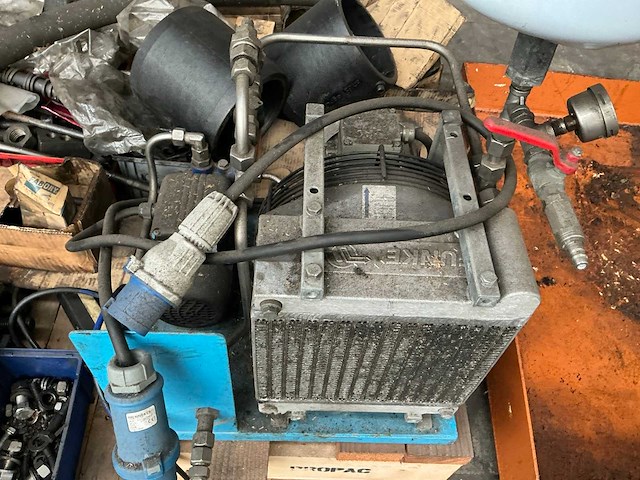 Partij diverse onderdelen - afbeelding 7 van  10