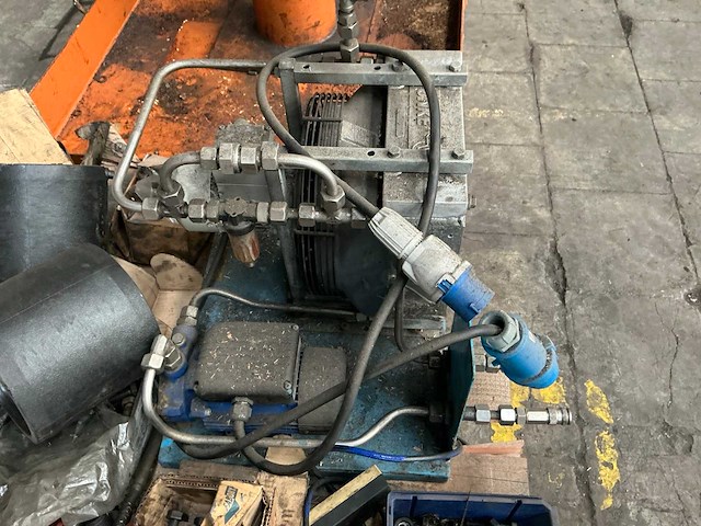 Partij diverse onderdelen - afbeelding 8 van  10