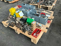 Partij diverse onderdelen - afbeelding 1 van  13