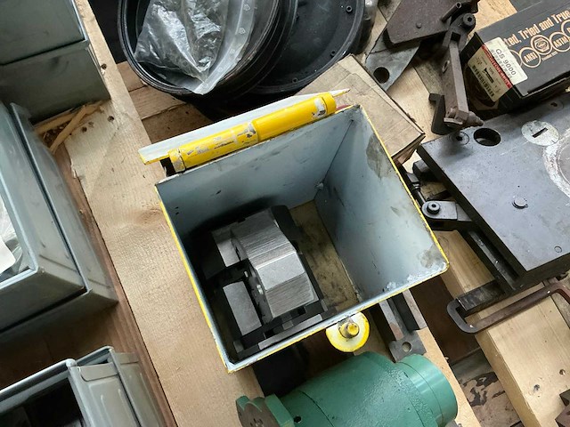 Partij diverse onderdelen - afbeelding 11 van  13