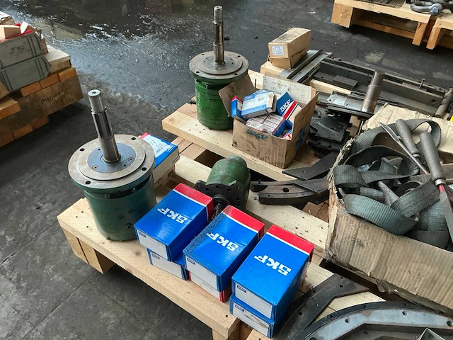 Partij diverse onderdelen - afbeelding 5 van  18