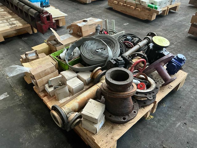 Partij diverse onderdelen - afbeelding 5 van  10