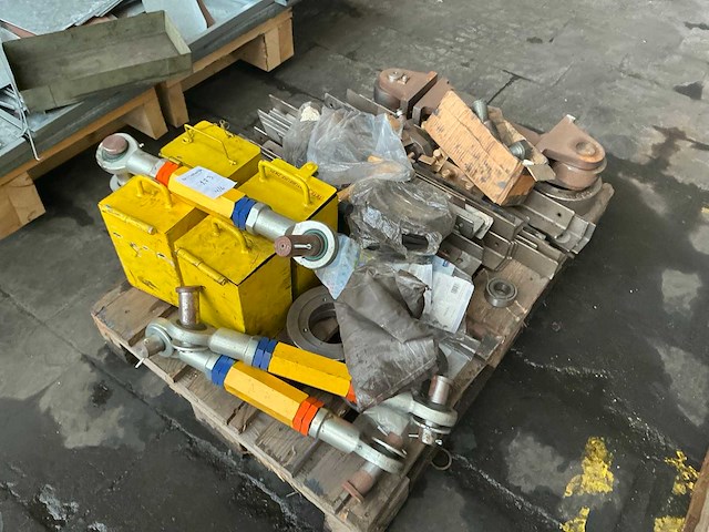 Partij diverse onderdelen - afbeelding 7 van  10