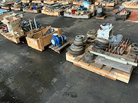 Partij diverse onderdelen - afbeelding 1 van  6