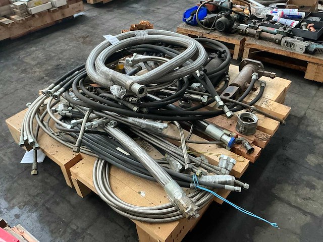 Partij diverse onderdelen - afbeelding 7 van  24