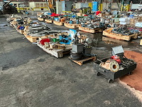 Partij diverse onderdelen - afbeelding 1 van  24