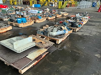 Partij diverse onderdelen - afbeelding 12 van  24