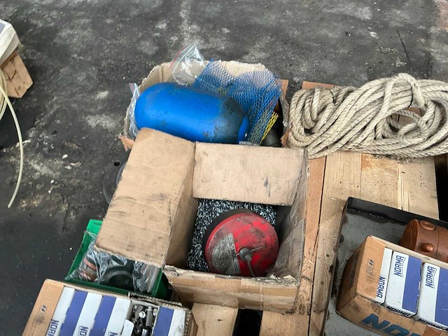 Partij diverse onderdelen - afbeelding 2 van  9