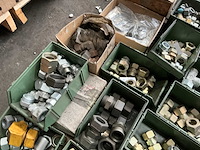 Partij diverse onderdelen - afbeelding 2 van  19