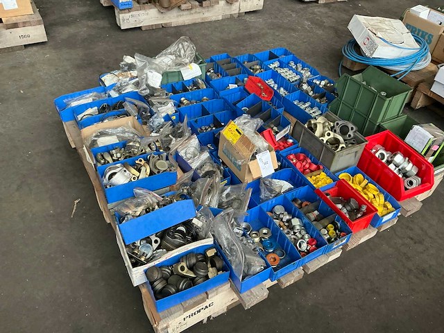 Partij diverse onderdelen - afbeelding 12 van  19