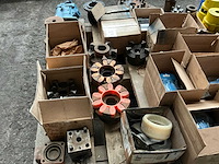 Partij diverse onderdelen - afbeelding 9 van  17