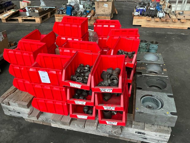 Partij diverse onderdelen - afbeelding 16 van  17