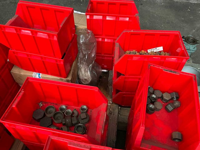 Partij diverse onderdelen - afbeelding 17 van  17