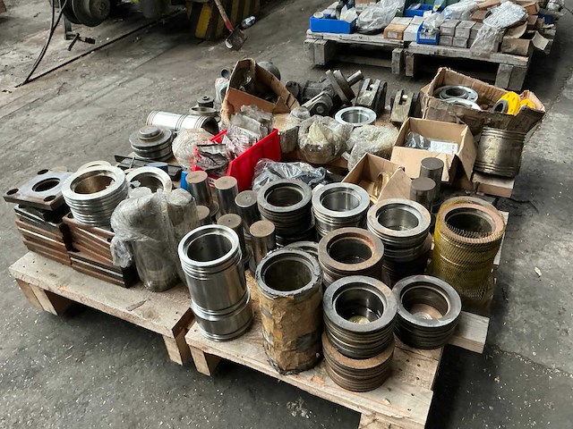 Partij diverse onderdelen - afbeelding 4 van  18