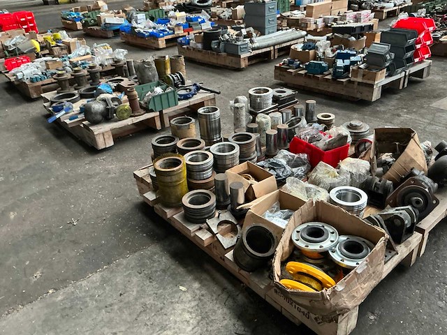 Partij diverse onderdelen - afbeelding 10 van  18