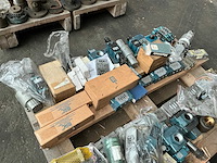 Partij diverse onderdelen - afbeelding 13 van  18