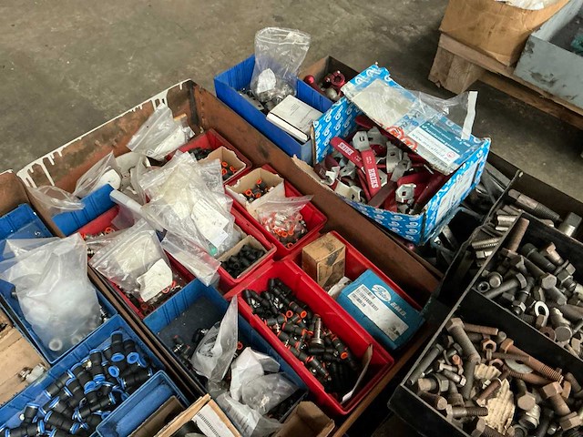 Partij diverse onderdelen - afbeelding 5 van  16